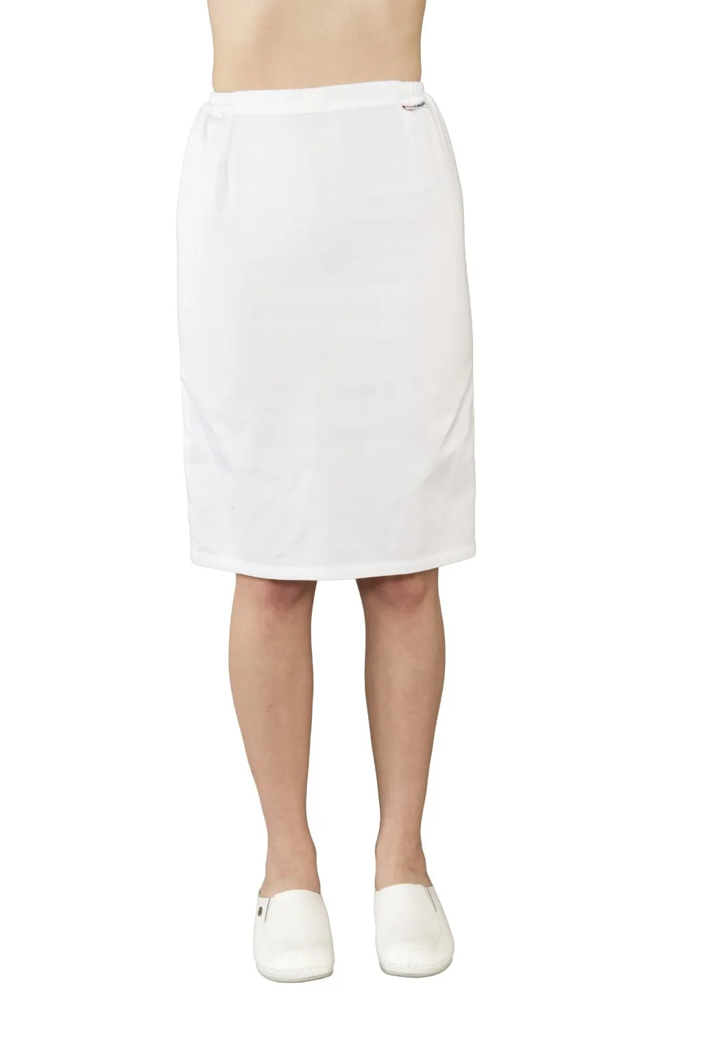 zenska-radna-suknja-model-0018-prednja Ženska radna suknja 0018 bijela – medicinska suknja do koljena s elastičnim pojasom